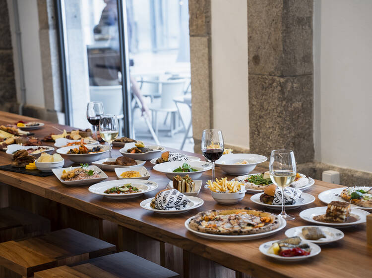 Restaurants at Time Out Market Porto Restaurants at Time Out Market Porto