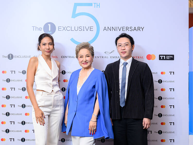 The 1 Exclusive เมื่อความหรูหราที่แท้จริง คือการที่มีคน คิดเผื่อไว้ให้ครบทุกย่างก้าว The 1 Exclusive เมื่อความหรูหราที่แท้จริง คือการที่มีคน คิดเผื่อไว้ให้ครบทุกย่างก้าว